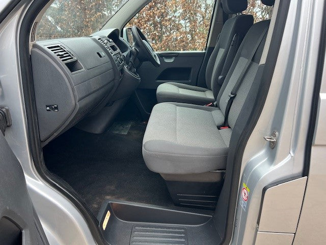 2015 VW Shuttle Mini Bus Silver 221,000 Miles