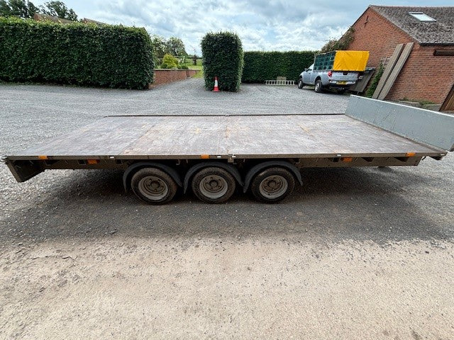 Ifor Williams 16ft Tri Axle Trailer.